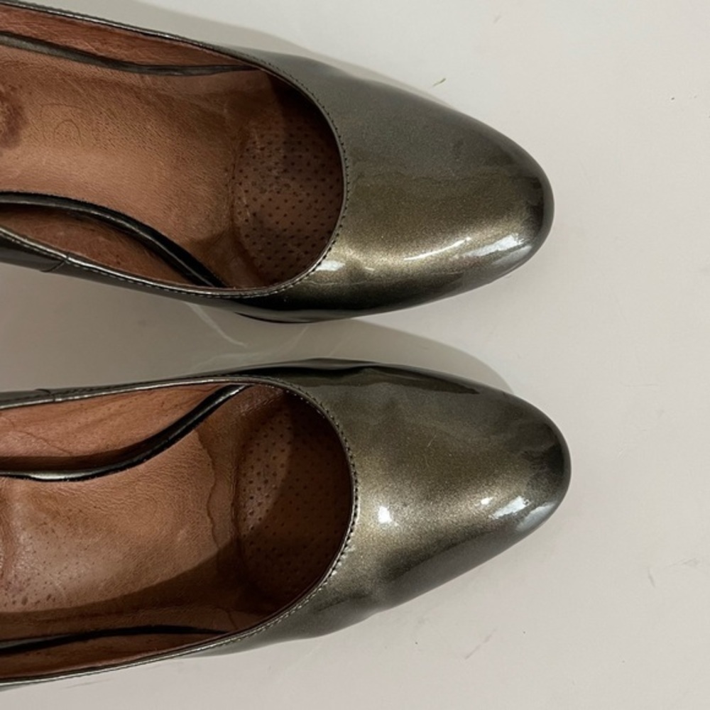 Corso Como Genuine Patent Leather Metallic Pewter Pumps Heels Size 9 - Picture 5 of 14